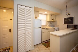 Building Photo - 1015 Anglers Cove