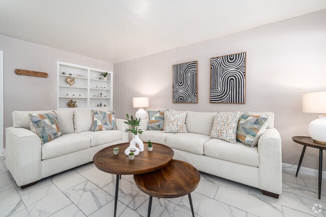 Interior Photo - Sharpstown Garden