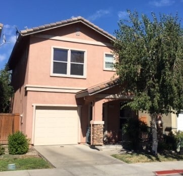 FOR RENT – Available January 10, 2026 - FOR RENT – Available January 10, 2026 House