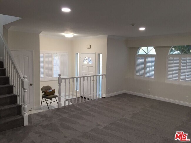 Foto del edificio - 619 N Guadalupe Ave