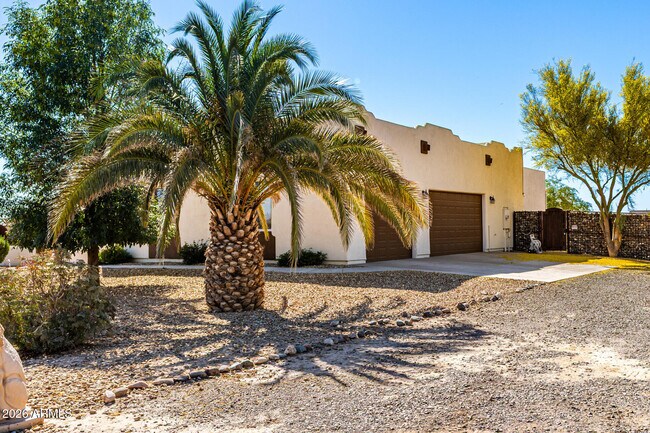Foto del edificio - 15225 W Frontier Dr