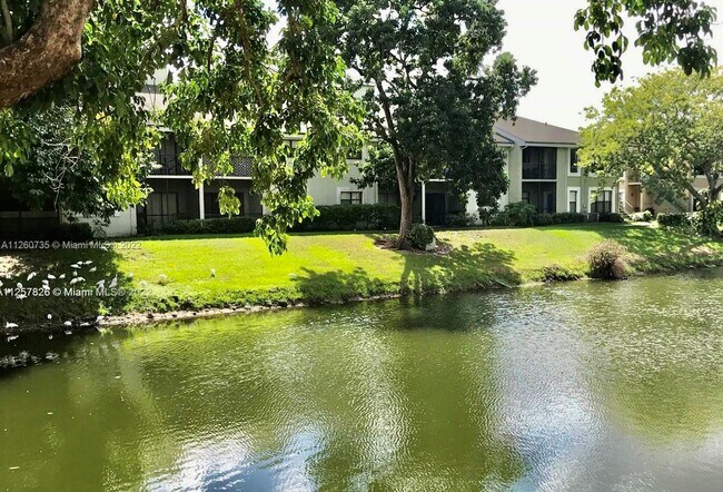 Foto del edificio - 4089 NW 87th Ave