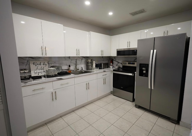 Foto del edificio - 4306 SW 131st Ave