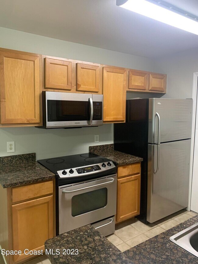 Building Photo - 3542 D'Avinci Way