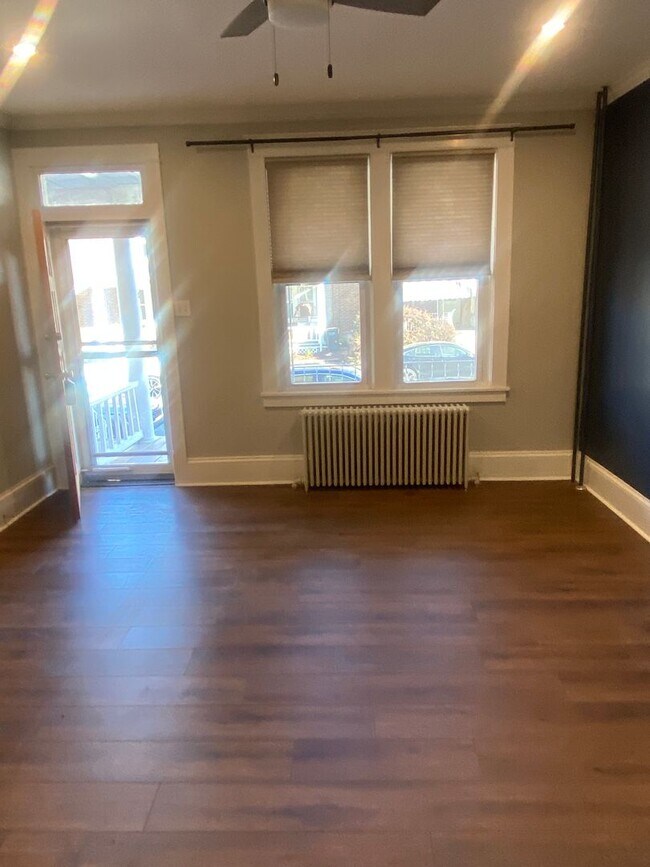 Foto del edificio - 708 N Pine St