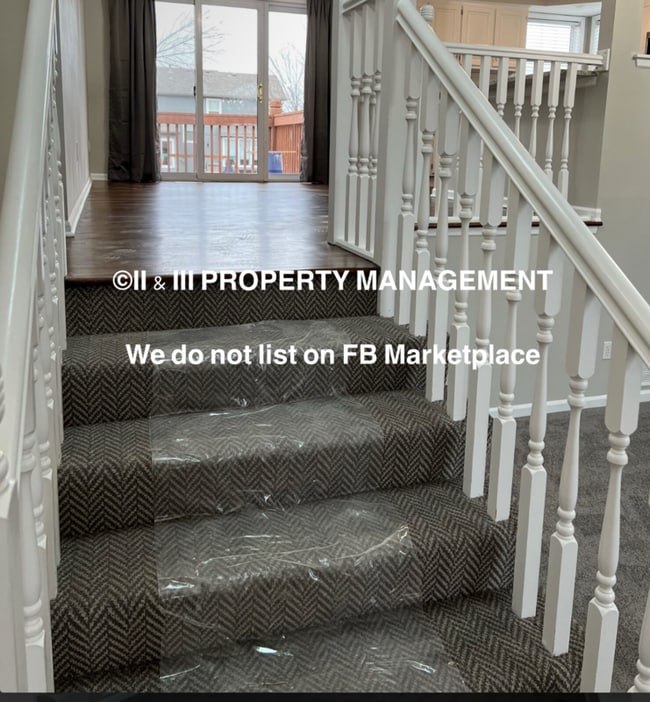 Foto del edificio - 18793 W 164th St