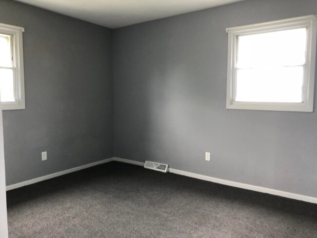 Foto del edificio - 8621 W Green Brook