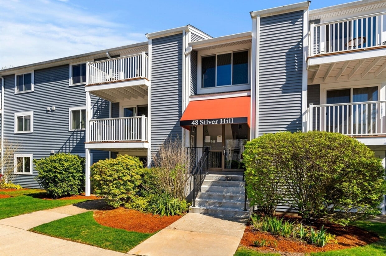 48 Silver Hill Ln Unit 21, Natick, MA 01760 Condo for Rent in Natick