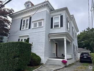 Building Photo - 42 Mann Ave