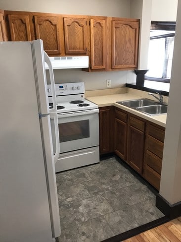 Kitchen - 1102 Ferry St