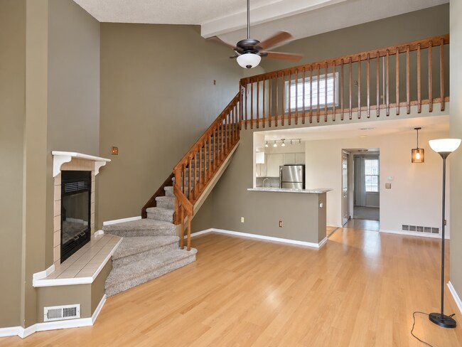 Foto del edificio - Spacious Meadow Hills Condo with Loft, Attached Garage & Pool Access