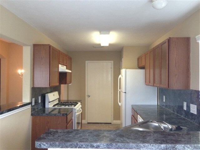 Foto del edificio - 2931 Steelhead Dr