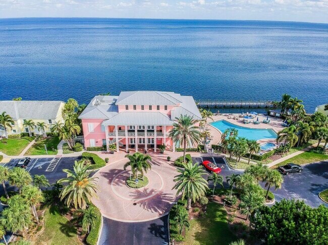 Foto del edificio - 5153 Salmon Dr SE