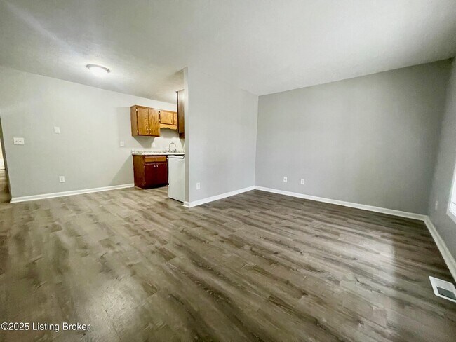 Foto del edificio - 513 E 4th St