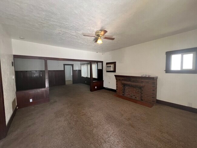 Building Photo - 4367 Jurupa Avenue, Unit Lower