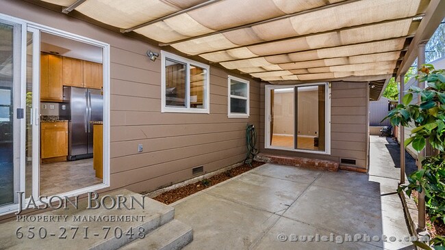 Building Photo - 309 26th Ave