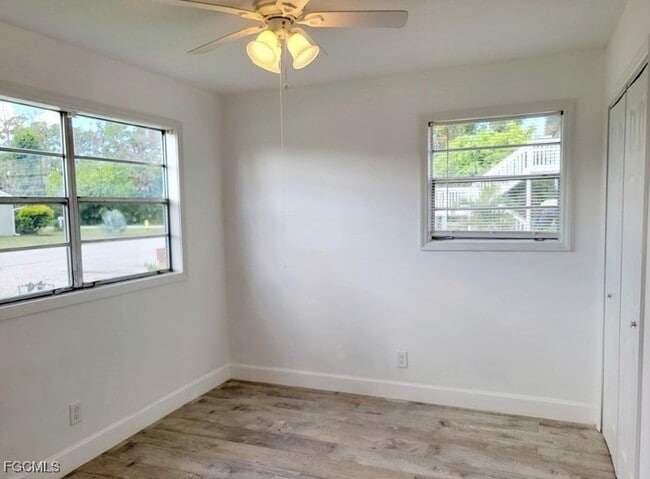 Foto del edificio - 9765 Montana Ct