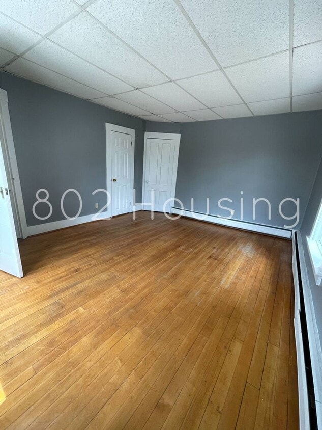 Primary Photo - Central Randolph Apartments