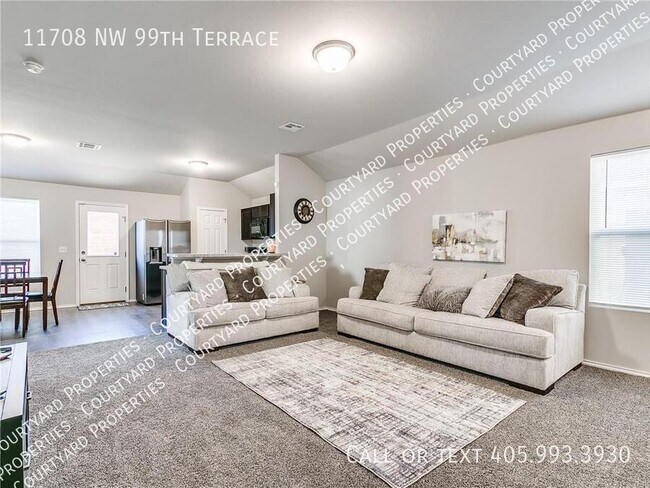 Building Photo - 11708 NW 99th Ter