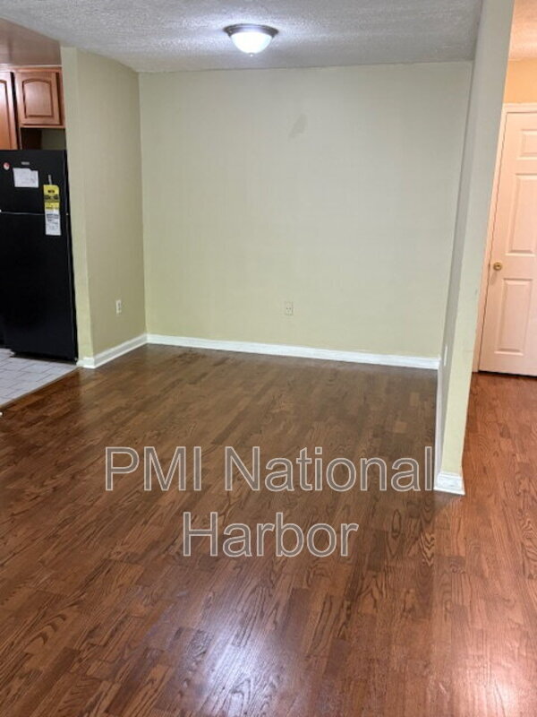 Foto del edificio - 5106 F St SE