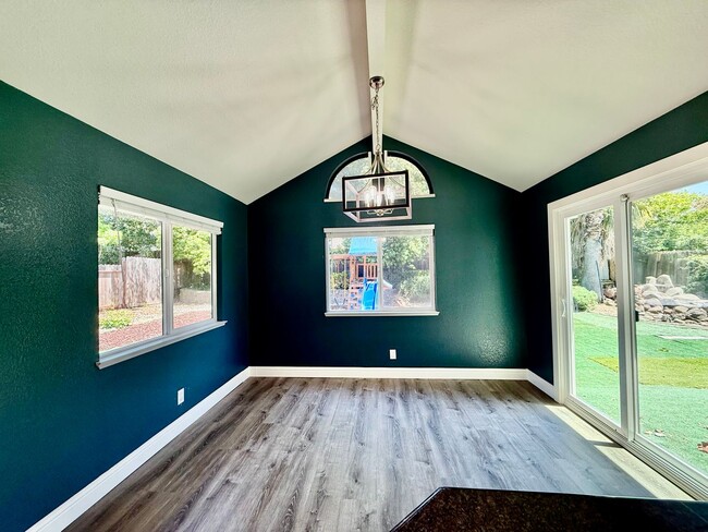 Building Photo - Large 2 story home available immediately