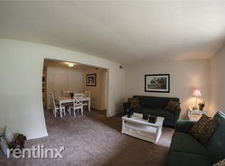 Building Photo - 5781 Lake Edward Dr