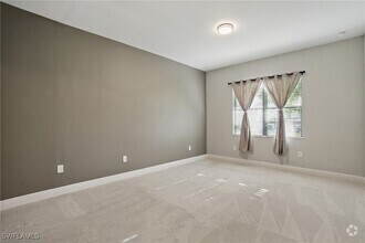 Building Photo - 3995 Pegasus Wy
