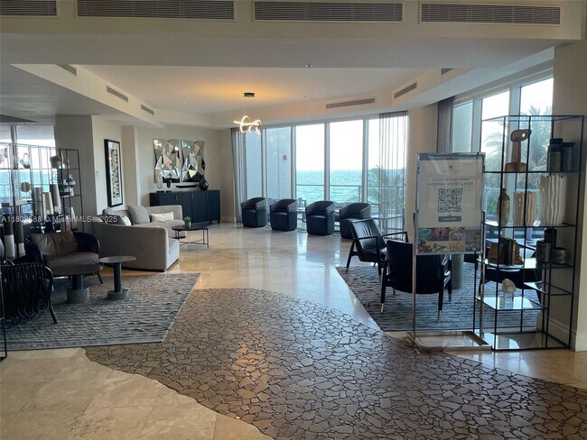 Foto del edificio - 17375 Collins Ave