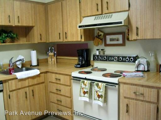 Building Photo - 2739 Willowgate Ave
