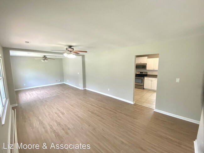 Building Photo - 3 br, 2 bath House - 6790 Cedar Lake Road