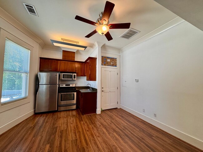 Photo - 1125fst Apartment