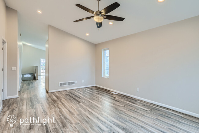 Foto del edificio - 100 E Spruce St, South St Paul, MN, 55075
