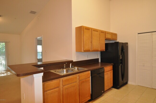Building Photo - 5201 Playpen Dr