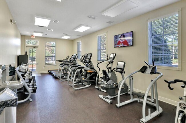 Foto del edificio - 5636 Water Rose Rd