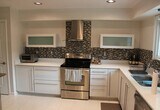 Foto principal - 916 Hoover Village Dr