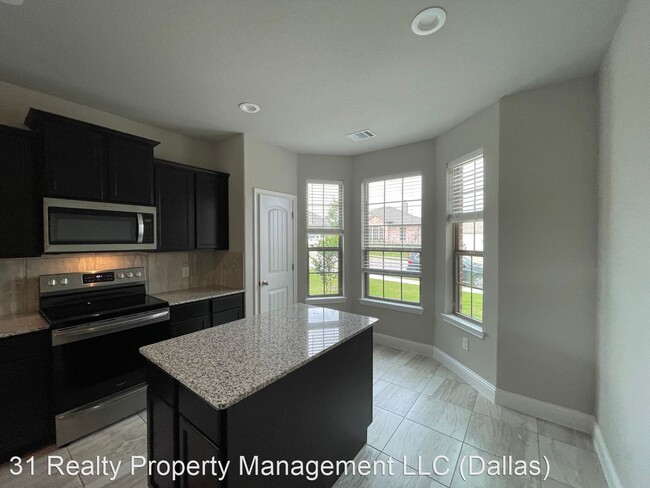 Building Photo - 3 br, 2 bath House - 707 Dripping Springs