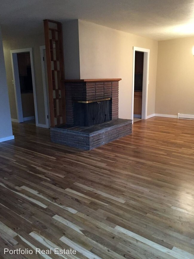 Building Photo - 4 br, 2 bath House - 517 Ash St