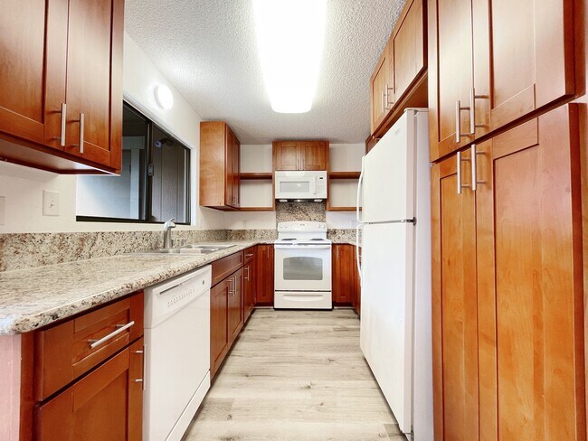 Foto del edificio - Pet Friendly Kaneohe Townhouse with A/C