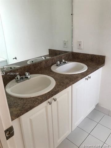 Building Photo - 7145 NW 173rd Dr