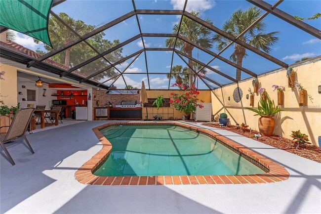 Building Photo - 5053 Maui Cir