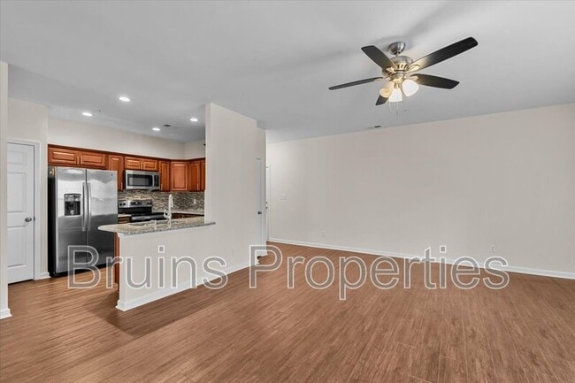 Building Photo - 2606 Pennoak Way