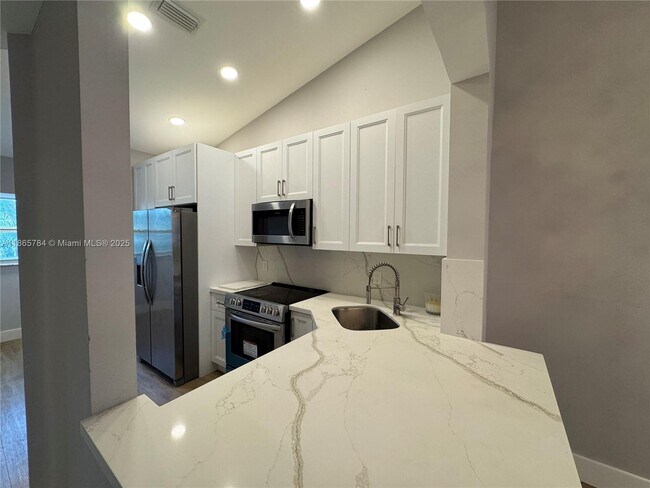 Building Photo - 2173 NW 78th Ave