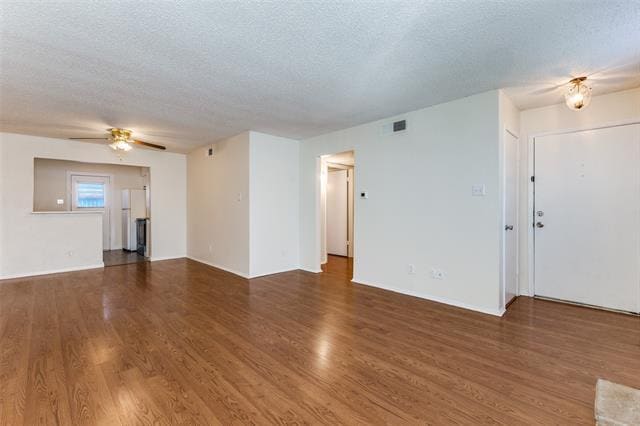 Foto del edificio - 10650 Steppington Dr