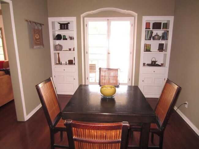 Dining Room - 5352 Edgewood Pl