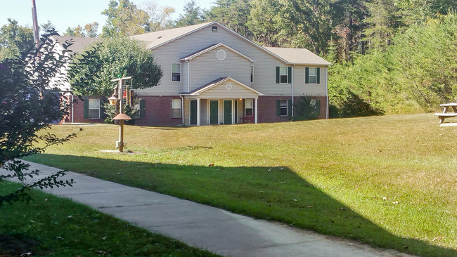 Building Photo - Ashton Place Apartments