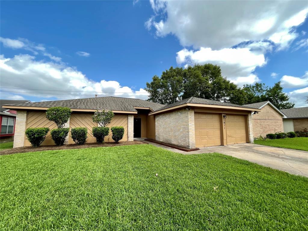 1911 Ripple Creek Dr, Missouri City, TX 77489 House for Rent in