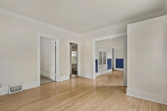 Building Photo - 2202 N 55th St