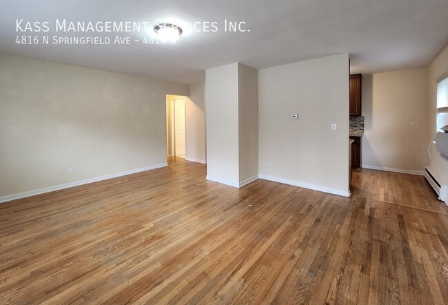 Foto del edificio - Brand New, Gut Rehab, Hardwood, Gourmet Ki...