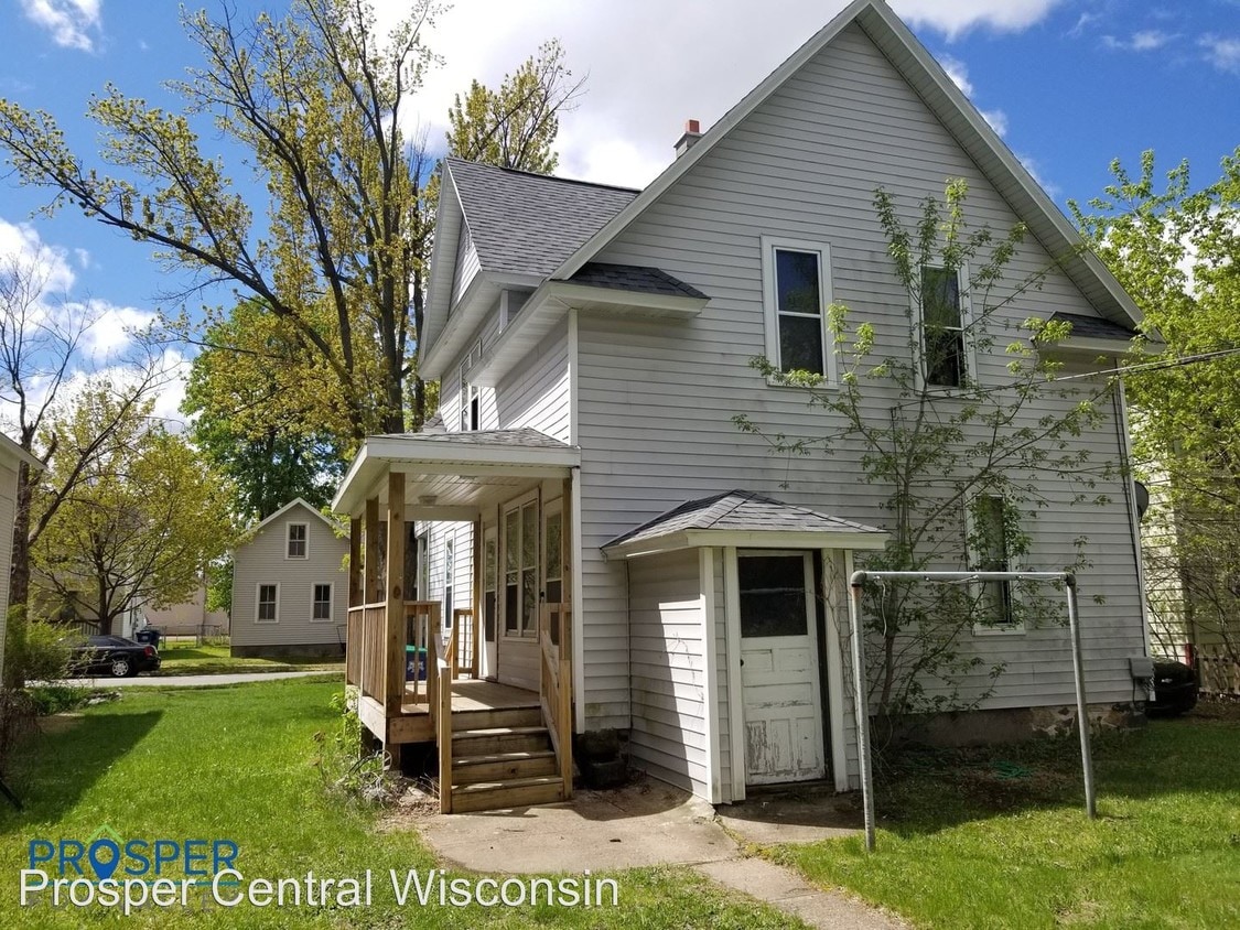 512 Humboldt Ave, Wausau, WI 54403 Room for Rent in Wausau, WI