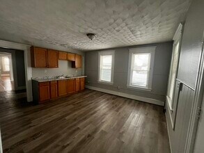 Building Photo - 229 Grove St